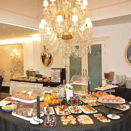 Hotel Artheus Carmelitas 4*