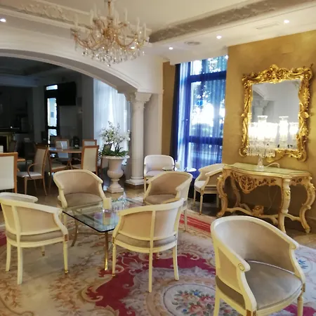 Hotel Artheus Carmelitas