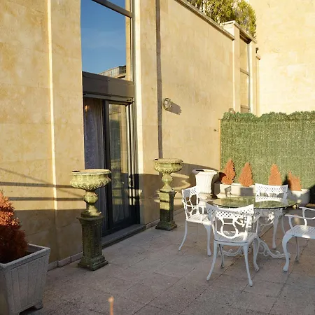 Artheus Carmelitas Hotel