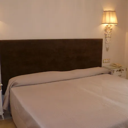 Centro Artheus Szálloda 4*