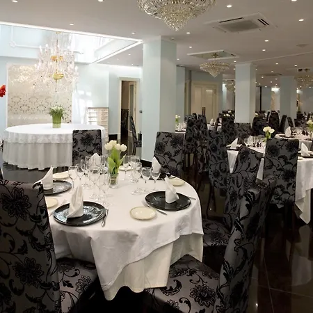 Artheus Carmelitas Hotel
