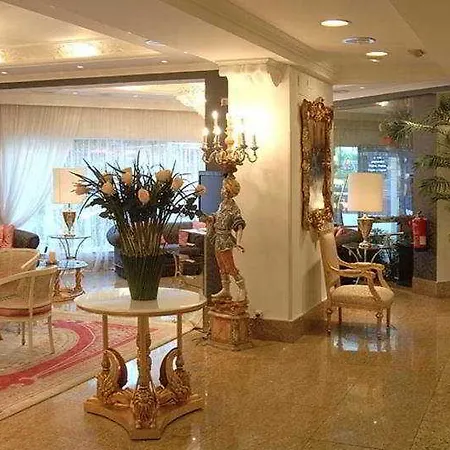 Centro Artheus Szálloda 4*