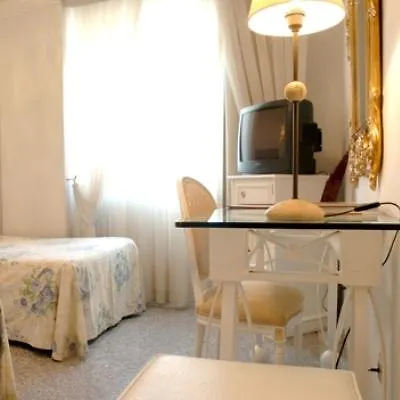 Hotel Artheus Carmelitas 4*