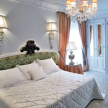 Hotel Artheus Carmelitas 4*
