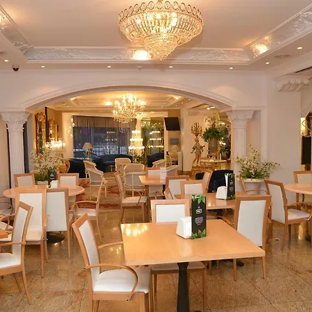 Centro Artheus 酒店 4*