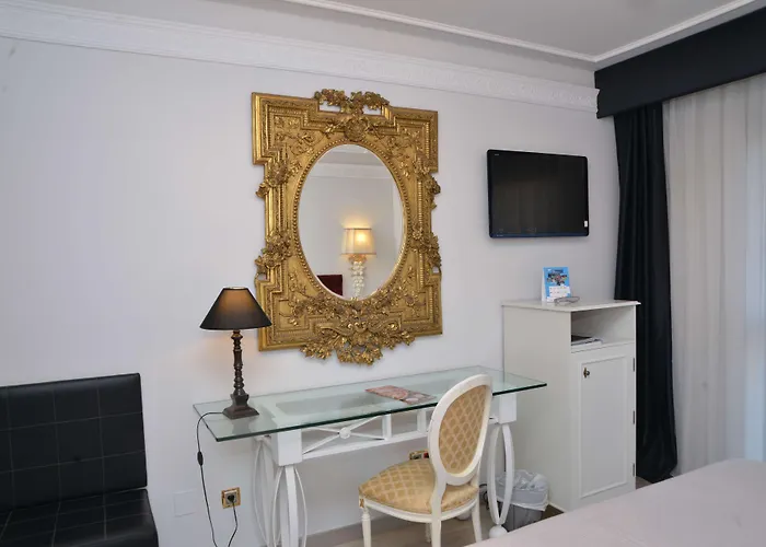 아르테우스 카르멜리타스 4*