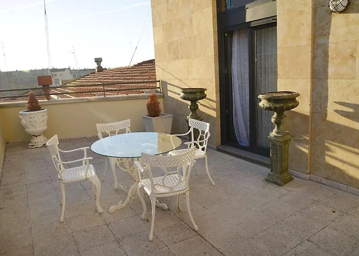 萨拉曼卡阿特尤斯卡梅丽塔斯酒店 酒店