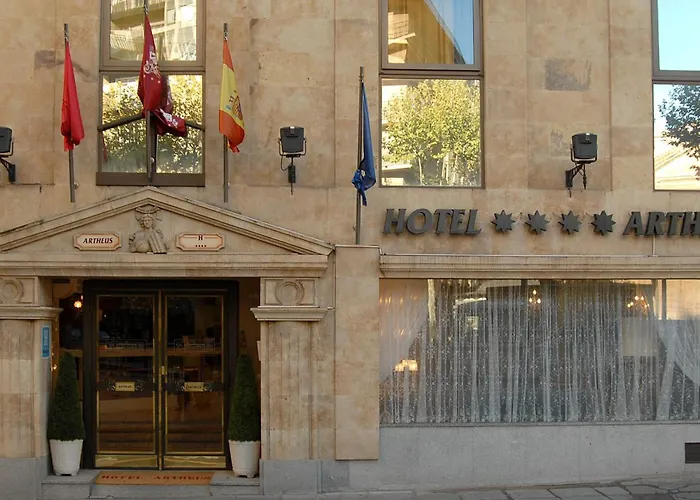 萨拉曼卡阿特尤斯卡梅丽塔斯酒店 4*