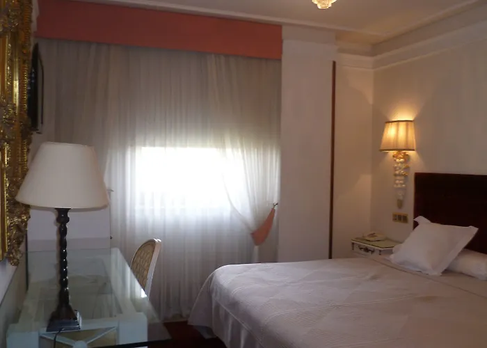 아르테우스 카르멜리타스 호텔